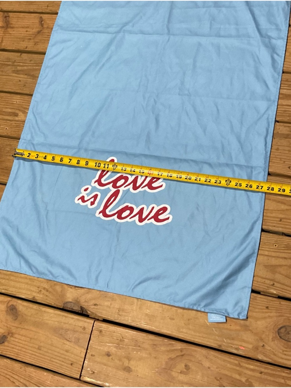 Dolce & Gabbana Light Blue 'Love is Love' Light Blue Bath Towel - Picture 5 of 5